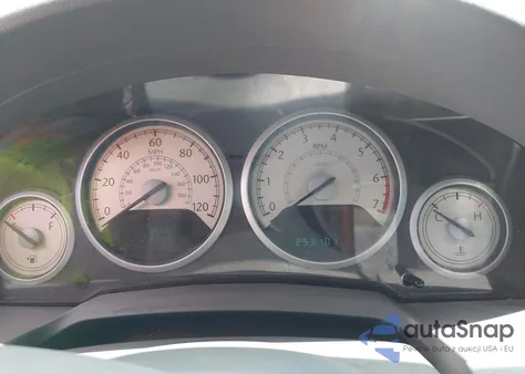 2008 Chrysler Town & Country Touring из США, поврежденный, VIN 2A8HR54P48R844498